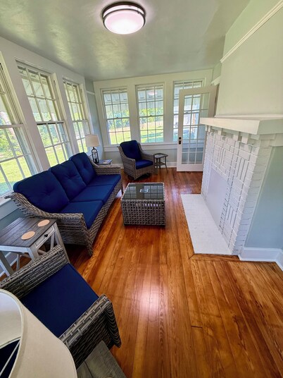The Country Farmhouse offers five bedrooms and is located in peaceful location.