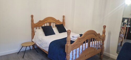 Cosy Cork Studio - Cosyincork