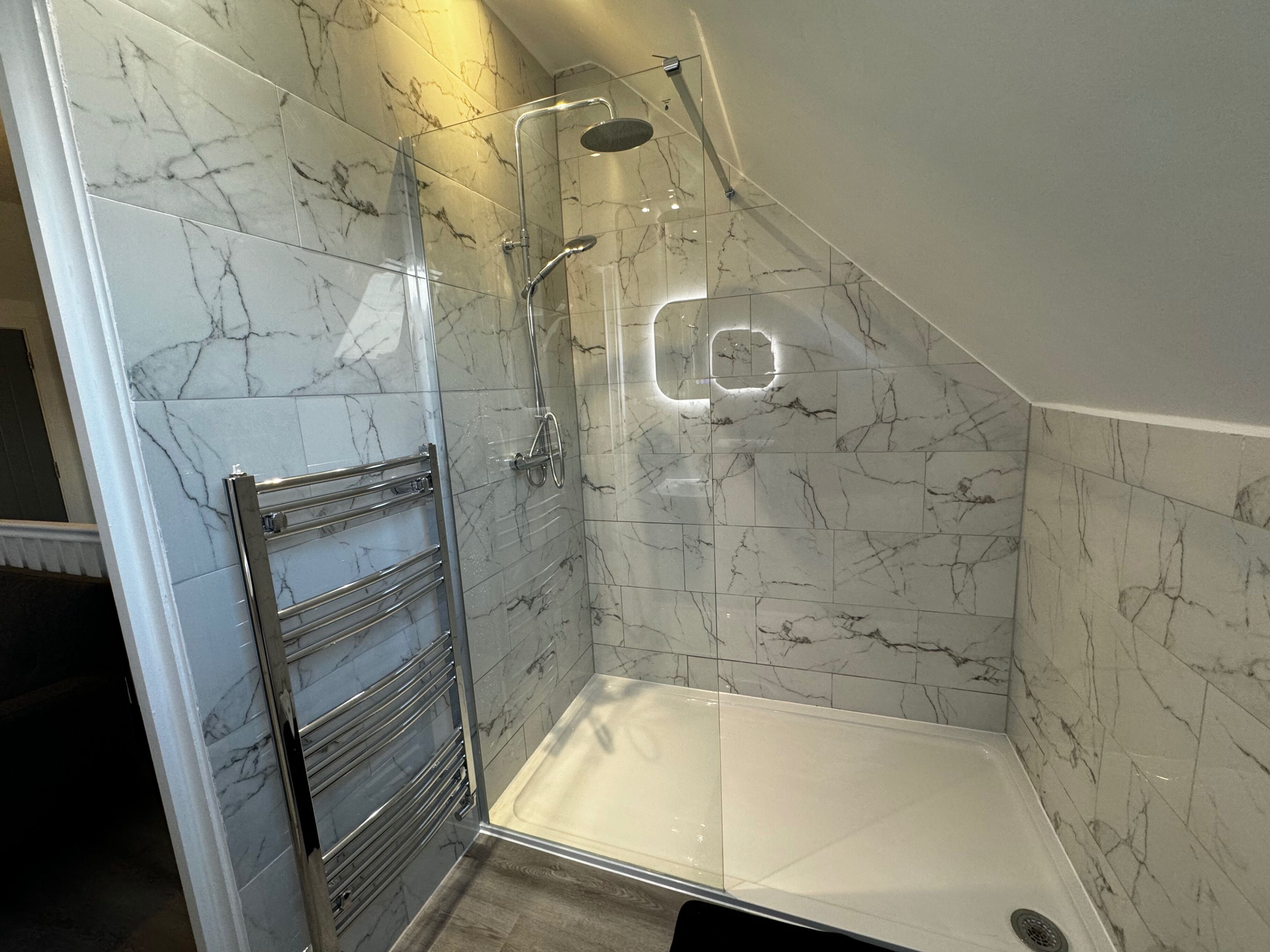 Shower, towels