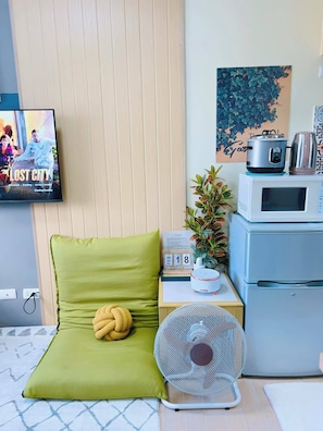 Interior - Studio - Sleeps 5 - Parking - Wifi (Baguio)