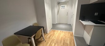 Cozy Studio With 3 Beds in Sollentuna, Stockholm