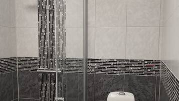 Shower, towels
