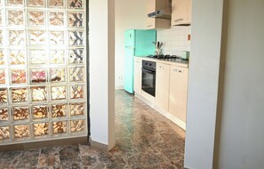 Private kitchen - Vrbo Property (Anzio)