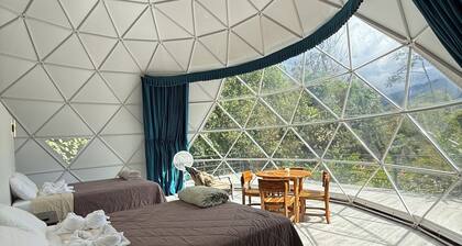Rio Celeste Jungle Glamping