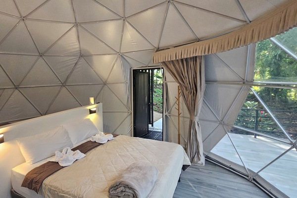 Deluxe Tent, 1 King Bed, Garden View | Free WiFi