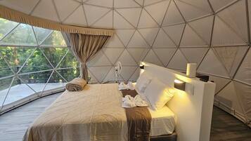 Deluxe Tent, 1 King Bed, Garden View | Free WiFi