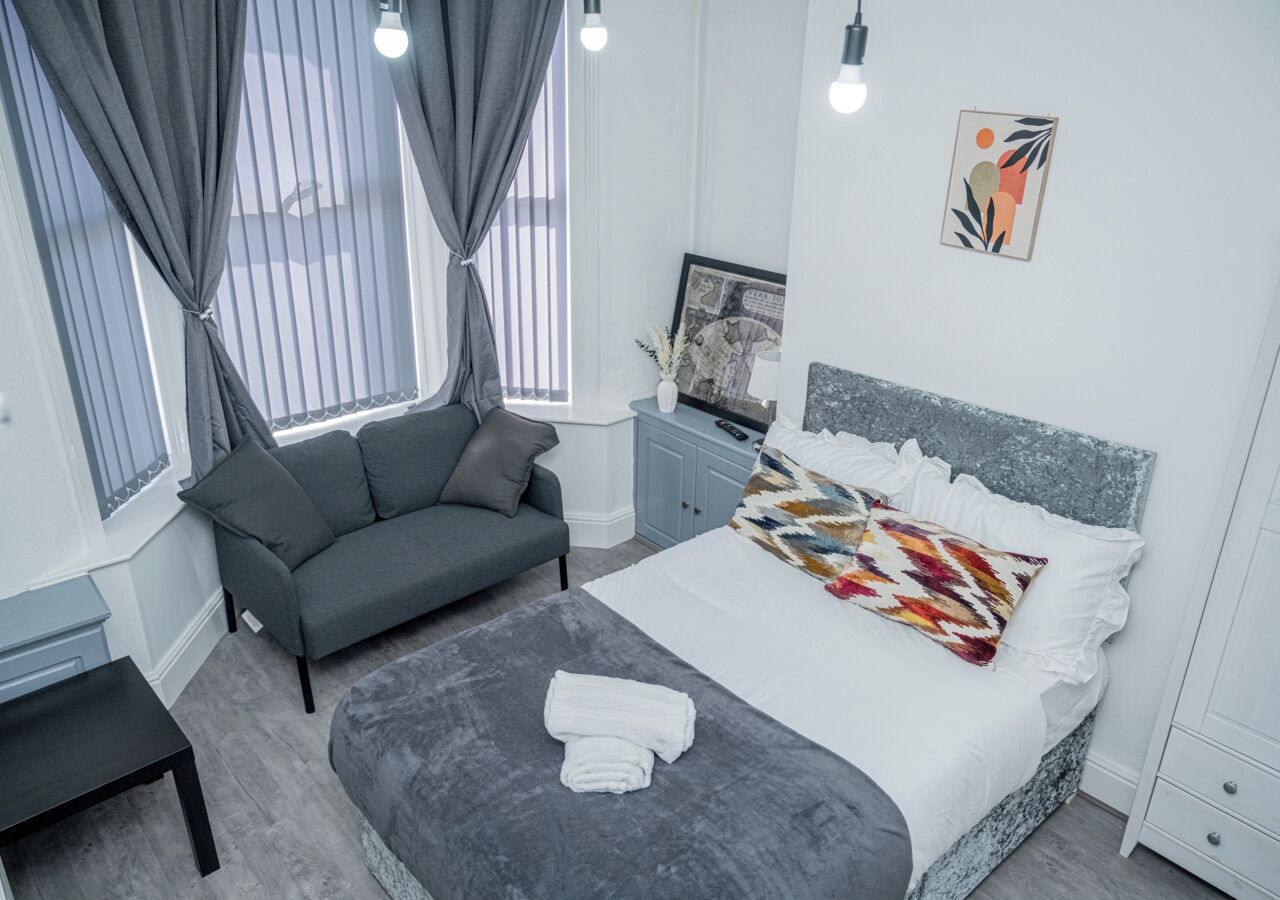 4 slaapkamers, een strijkplank/strijkijzer, wifi, beddengoed