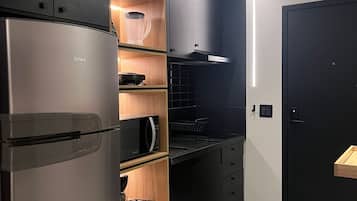 Comfort Triple Room | Private kitchen