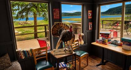 Room With Scenic Mountain Side Views