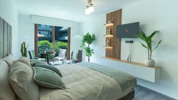 Deluxe appartement, balkon, uitzicht op zwembad | Gratis wifi