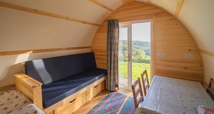 Cosy Glamping Pod with Hot Tub & Exceptional Views