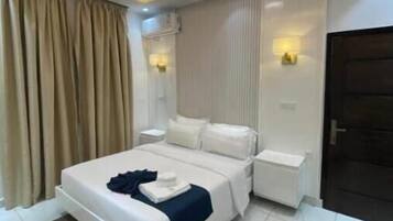 2 slaapkamers, een strijkplank/strijkijzer, wifi, beddengoed