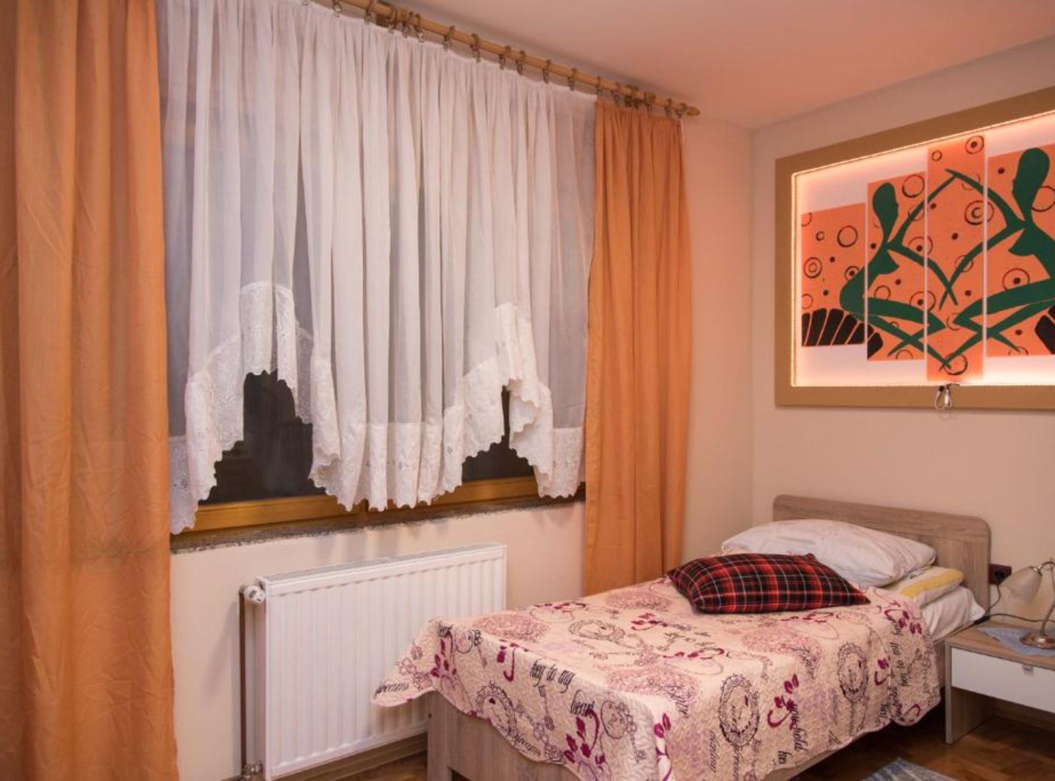 Eenpersoonskamer (Single Bed Room With Shared Kitchen A) | 3 slaapkamers
