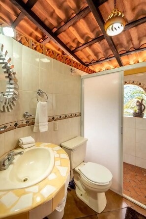 Bathroom - Garcia Rentals Yelapa: Casita RioMar (Yelapa)