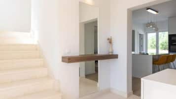 Villa (Villa Mate With Pool And Olive Grove) | Interior