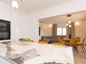 Villa (Villa Mate With Pool And Olive Grove) | Dining room - Villa Mate (Biograd na Moru)