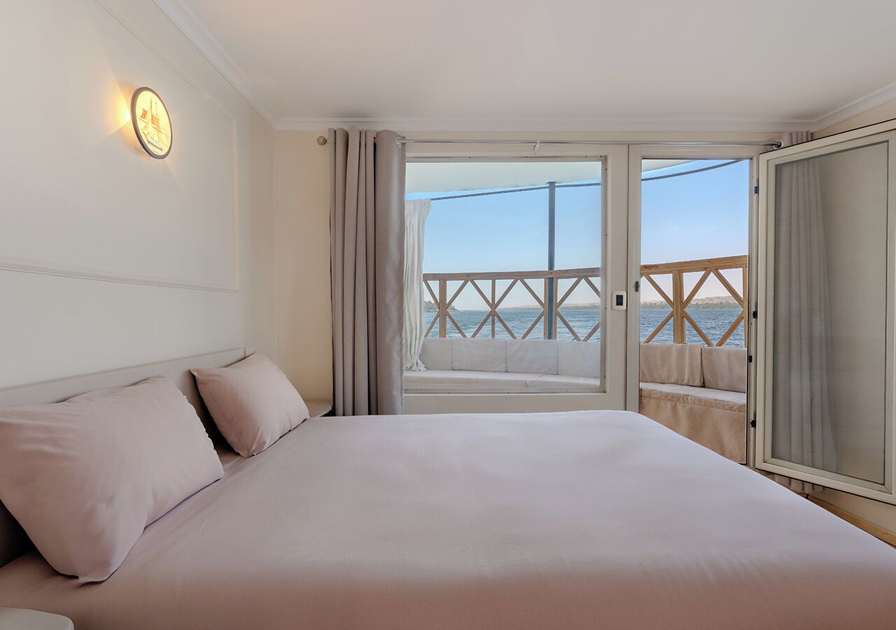 Deluxe-Suite, Balkon, Flussblick | Kostenloses WLAN