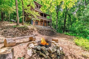 Property grounds - Timber Ridge Retreat (Blue Ridge)