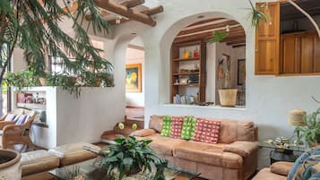 Family Cottage, City View | Interior
