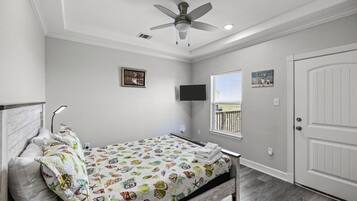 Desk, iron/ironing board, travel crib, WiFi