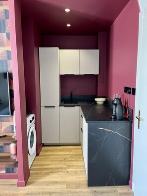 Private kitchen - Vrbo Property (Châtel-Guyon)
