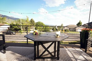 Outdoor dining - Cozy Layton Retreat Near Hiking, Lakes & Lagoon (Layton)