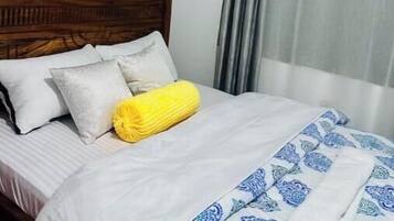 3 Schlafzimmer, Bügeleisen/Bügelbrett, WLAN, Bettwäsche