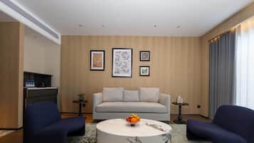 Executive Suite, 1 King Bed, Non Smoking