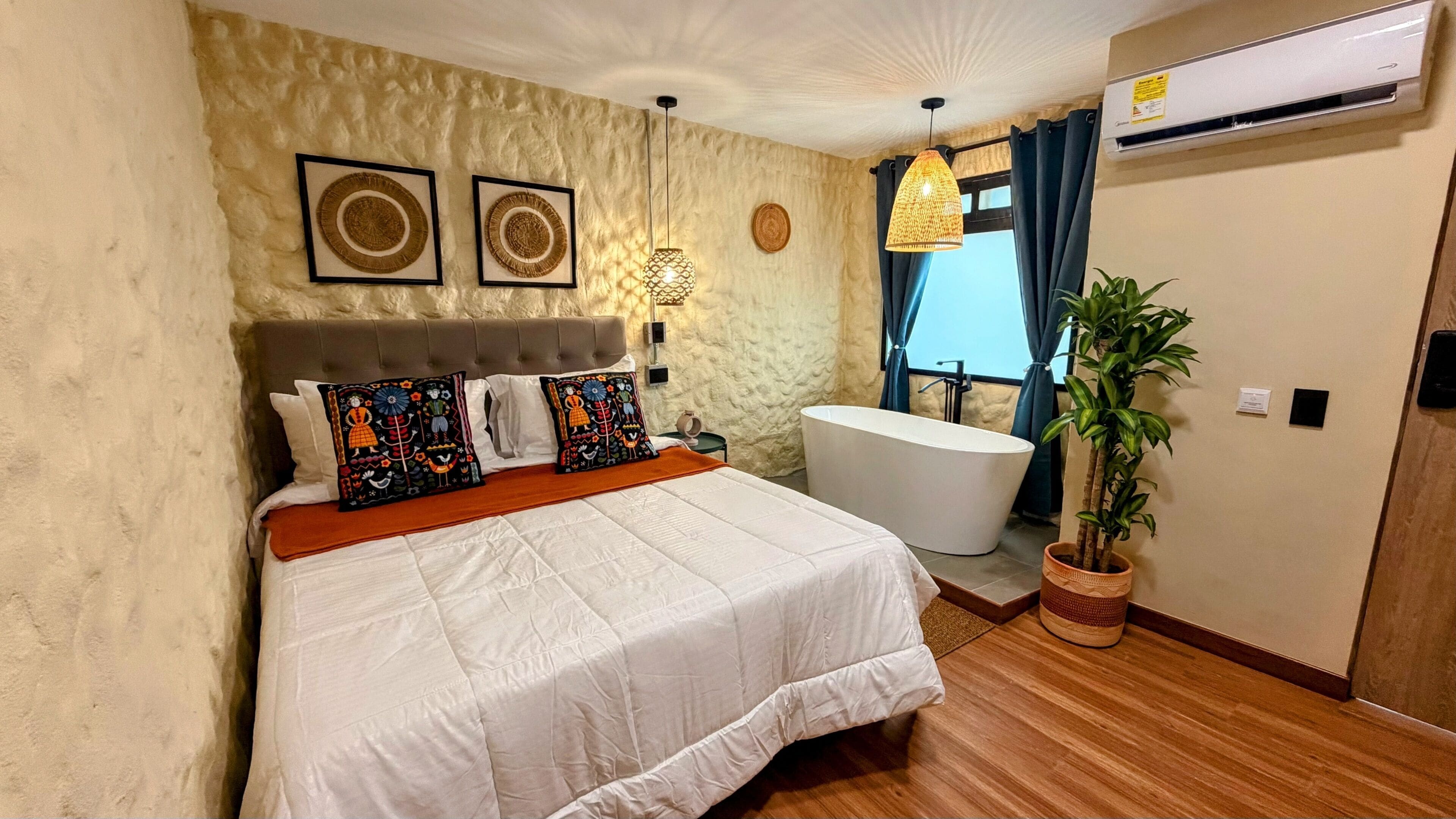 Deluxe Double Room, Hot Tub