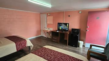 Room, 2 Queen Beds, Non Smoking