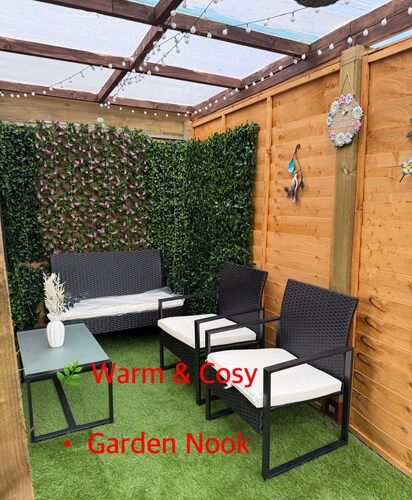 Charming 2 bedroom house in Shipley