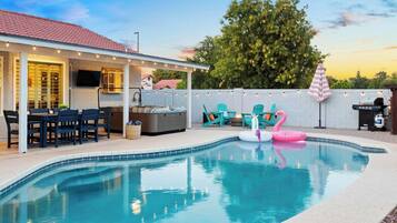 Piscina