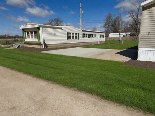 3-bedroom mobile home in pleasant Hanover with AC