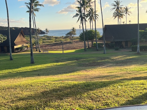 Well equipped studio condo on Molokai's West End for your getaway