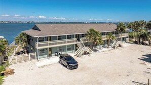 Unclassified image, 4 of 24, button - Waterfront Lemon Bay Condo 2 Bed & Full Kitchen -Private Beach Access Boat dock (Englewood)