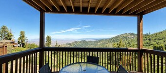 Ski-In Ski-Out Bogus Basin Condo, Mountain Views