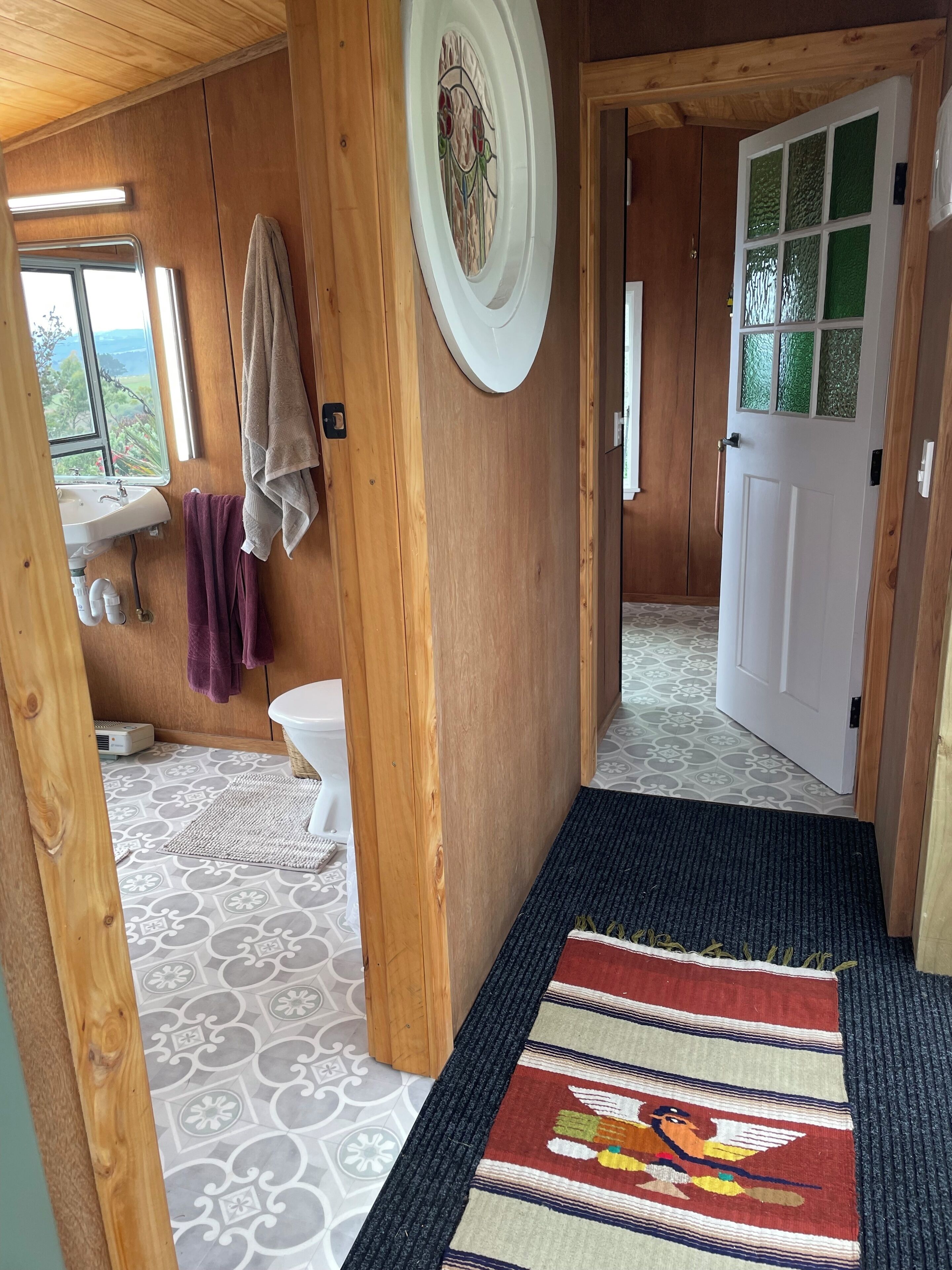 Basic Shared Dormitory, Bay View | Bathroom | Towels