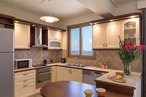 Coffee/tea maker, fridge, microwave, oven - Villa Isyron, Divine Sea Views, Private Pool, Spacious Furnished Terrace, Corfu (Corfu)