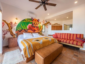Iron/ironing board, WiFi, bed sheets - NEW Listing Casa Pyramid - Incredible Views. Perfect for groups. - 4x4 Included (Sayulita)