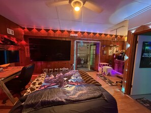3 Schlafzimmer, Bügeleisen/Bügelbrett, WLAN, Bettwäsche