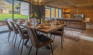 Dining - Chalet des Hottes - mountain break for 14 with spa - OVO Network (Verchaix)