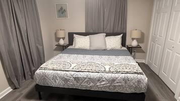 2 bedrooms, desk, iron/ironing board, WiFi (free)