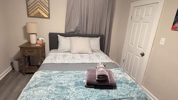 2 chambres, bureau, fer et planche à repasser, Wi-Fi gratuit