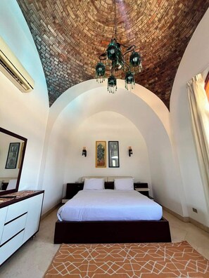 4 Schlafzimmer, Bügeleisen/Bügelbrett, kostenloses WLAN, Bettwäsche
