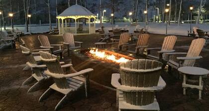 Beautiful Resort 2-bedroom condo with all the amenities at New Jersey Shore!