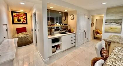 Vancouver Vacation Home Near Parks, Downtown, Metrotown & Major Attractions