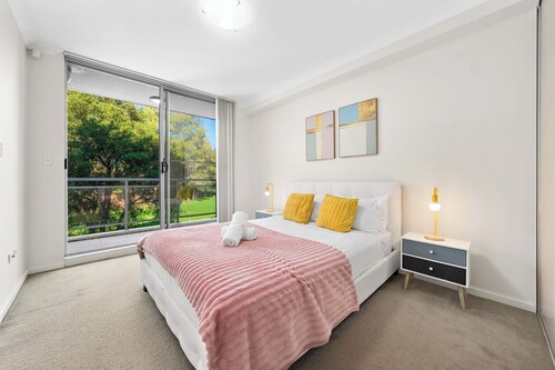 Comfortable 2BR Home at Pemulwuy