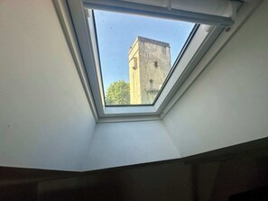 Interior - House for 12 People in Central Lourdes — Garden & Medieval Tower, 8 min from the Sanctuary (Lourdes)