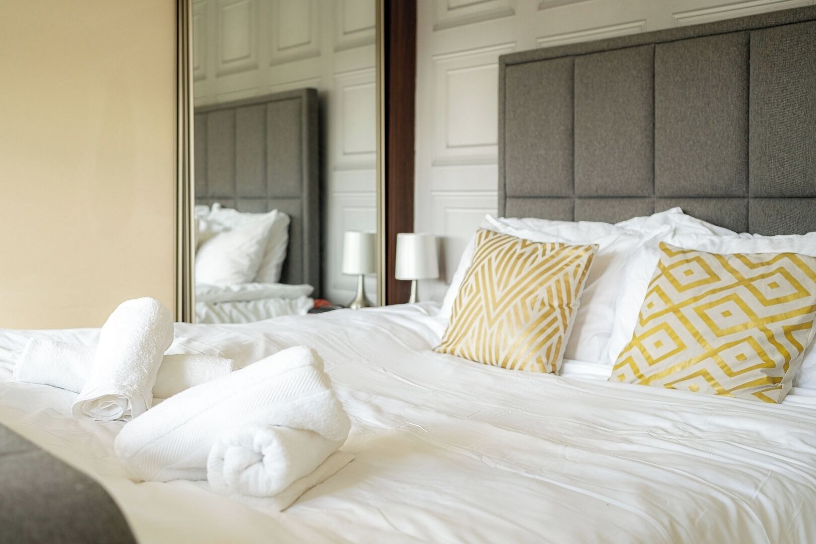 4 Schlafzimmer, Bügeleisen/Bügelbrett, WLAN, Bettwäsche