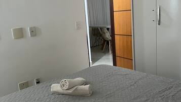 Family Apartment, Lanai